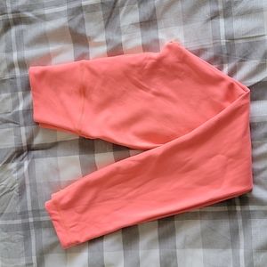 Lululemon wunder under neon pink leggings
